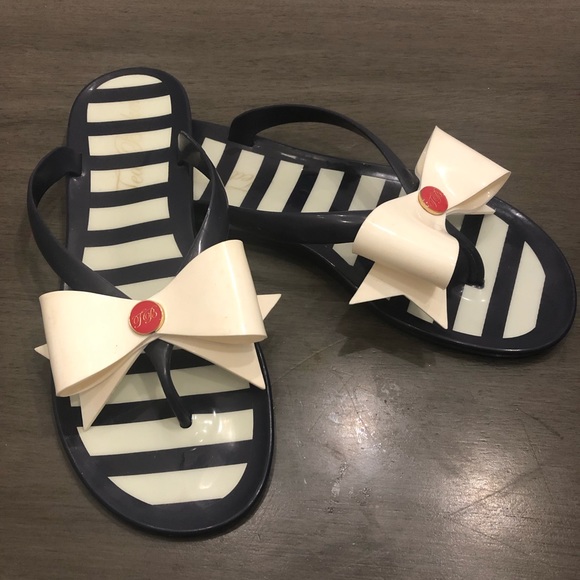 Ted Baker Shoes - Ted Baker flip flops